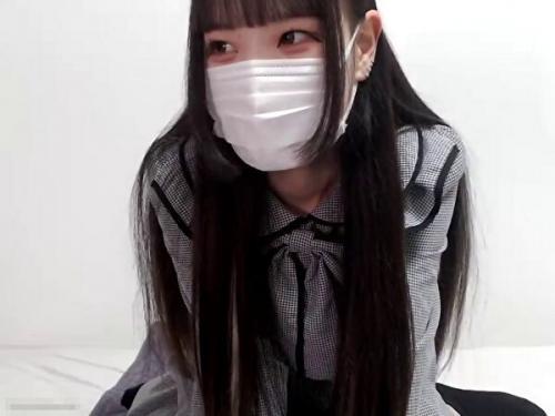 「脚キレイ？パンツ白！白！可愛い？」乃◯坂系スケべ発情敏感美少女！ライブチャット